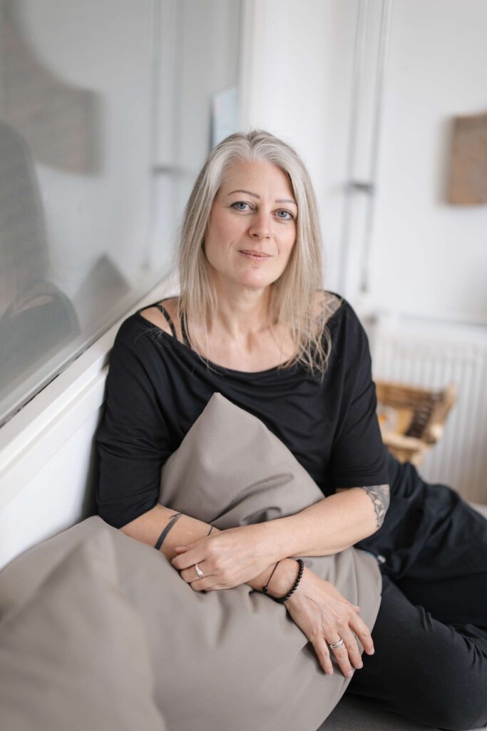Ruth Bakker Yoga-instructrice Stichting JIJ